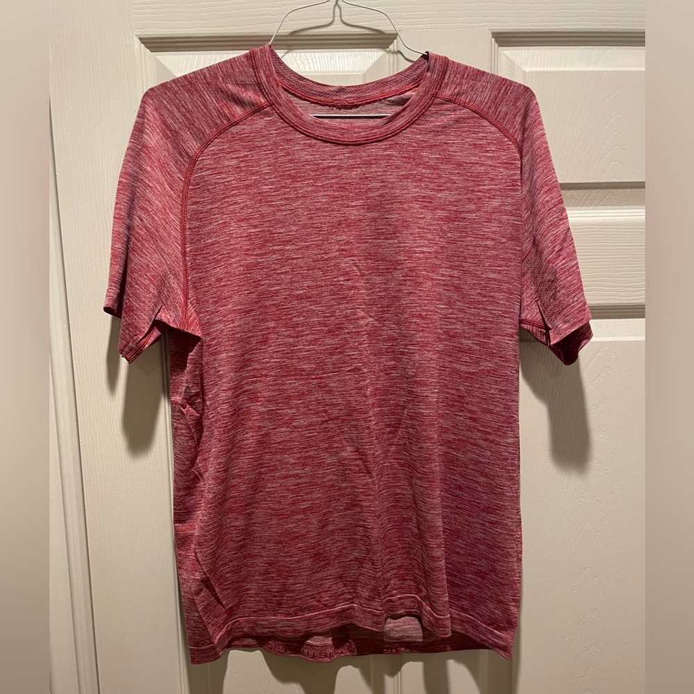 Lululemon Metal Vent shirt Large